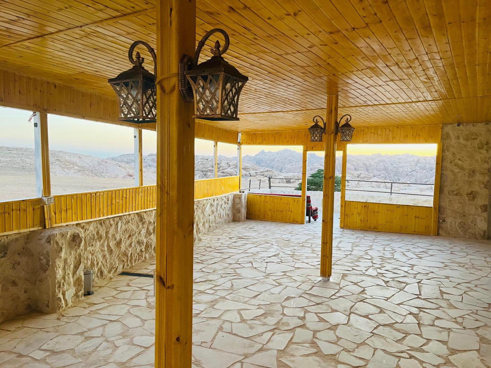 Petra Royal Ranch Bed and Breakfast Ουάντι Μούσα Εξωτερικό φωτογραφία